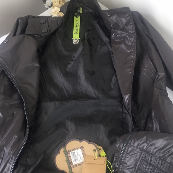 Soia & Kyo Nylon Rain Jacket - Picture 5 of 8